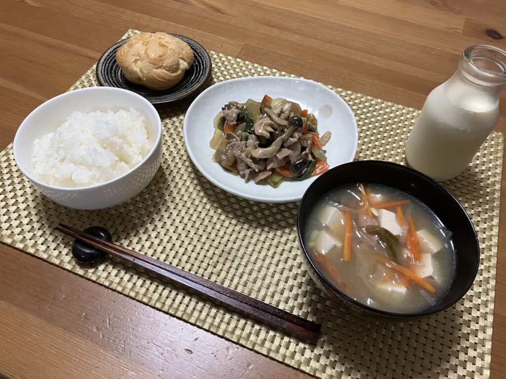 2022年11月10日(木)名古屋市公立小学校給食献立 
