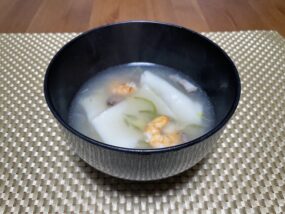 ワンタンとえびのスープ