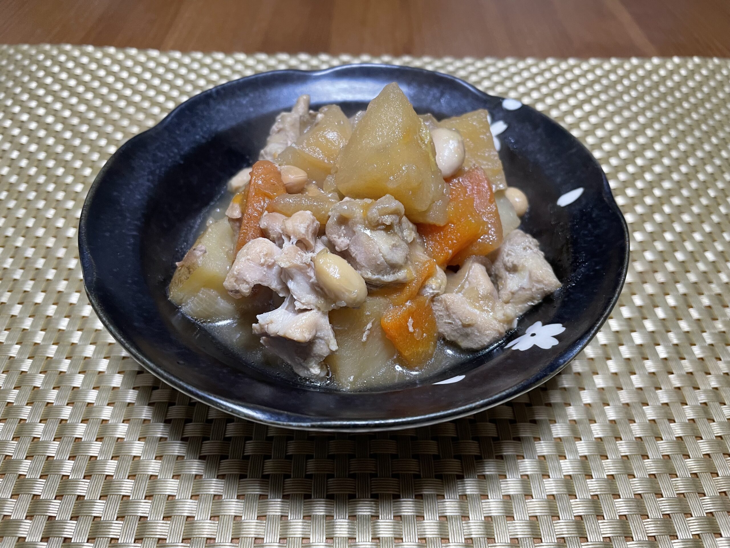 【肉と野菜のうま煮のレシピ/作り方】